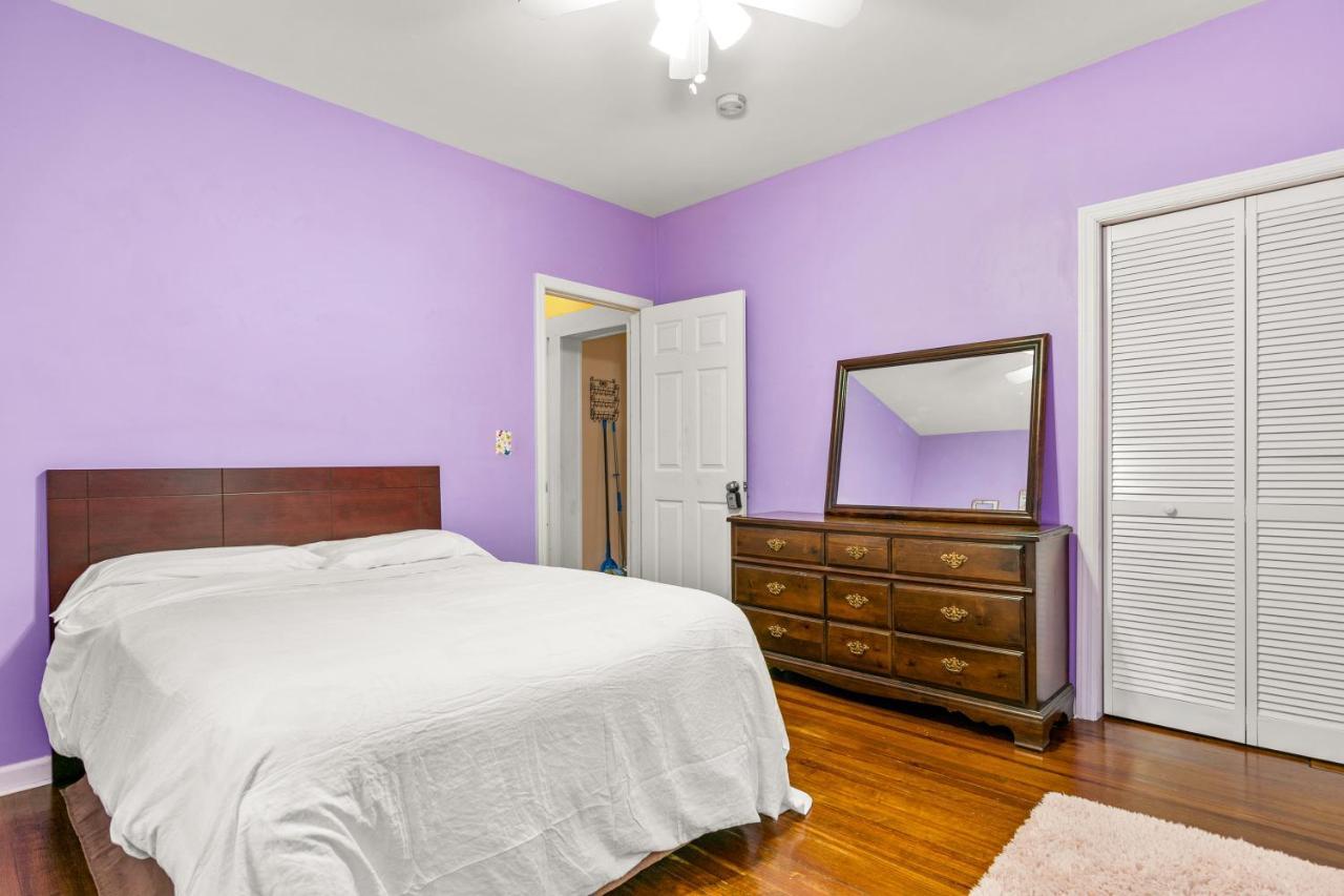 The Pink Room Near Yale Hospital/Bridegport Bridgeport Exterior foto